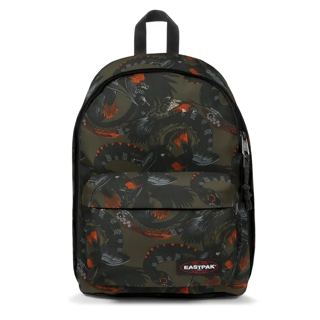eastpak-out-of-office-rucksack-44-cm-27-l-gothica-snakes-gr-n image 1