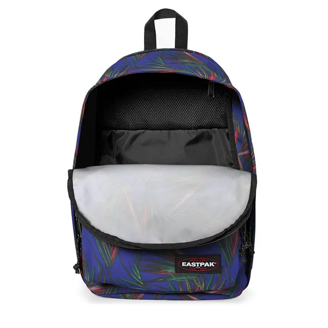 eastpak-back-to-work-rucksack-27-l-brize-palm-navy image 1