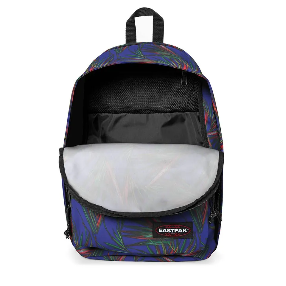 eastpak-back-to-work-rucksack-27-l-brize-palm-navy image 1