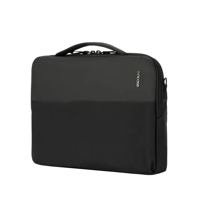incase-a-r-c-brief-mit-respun-100-recyceltem-polyester-12l image 1