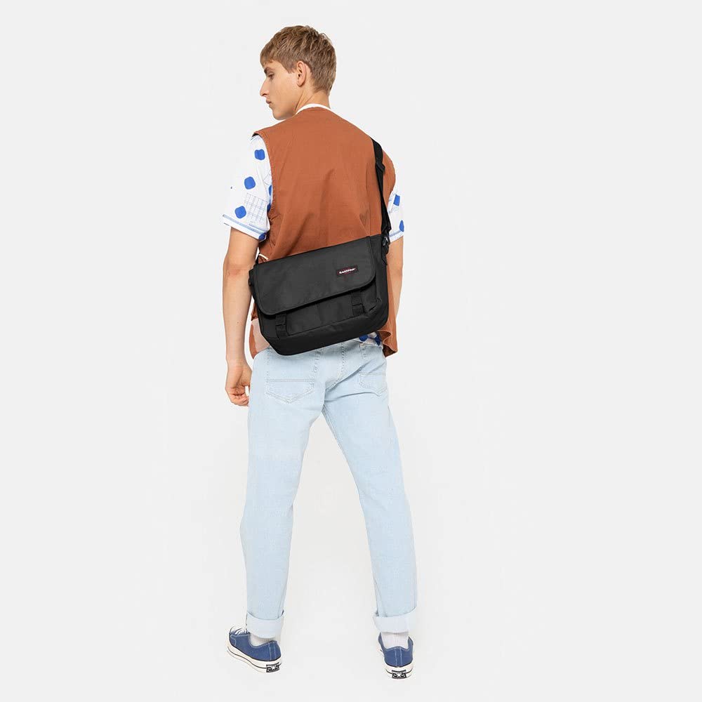 eastpak-jr-umh-ngetasche-11-5-liter-schwarz image 2