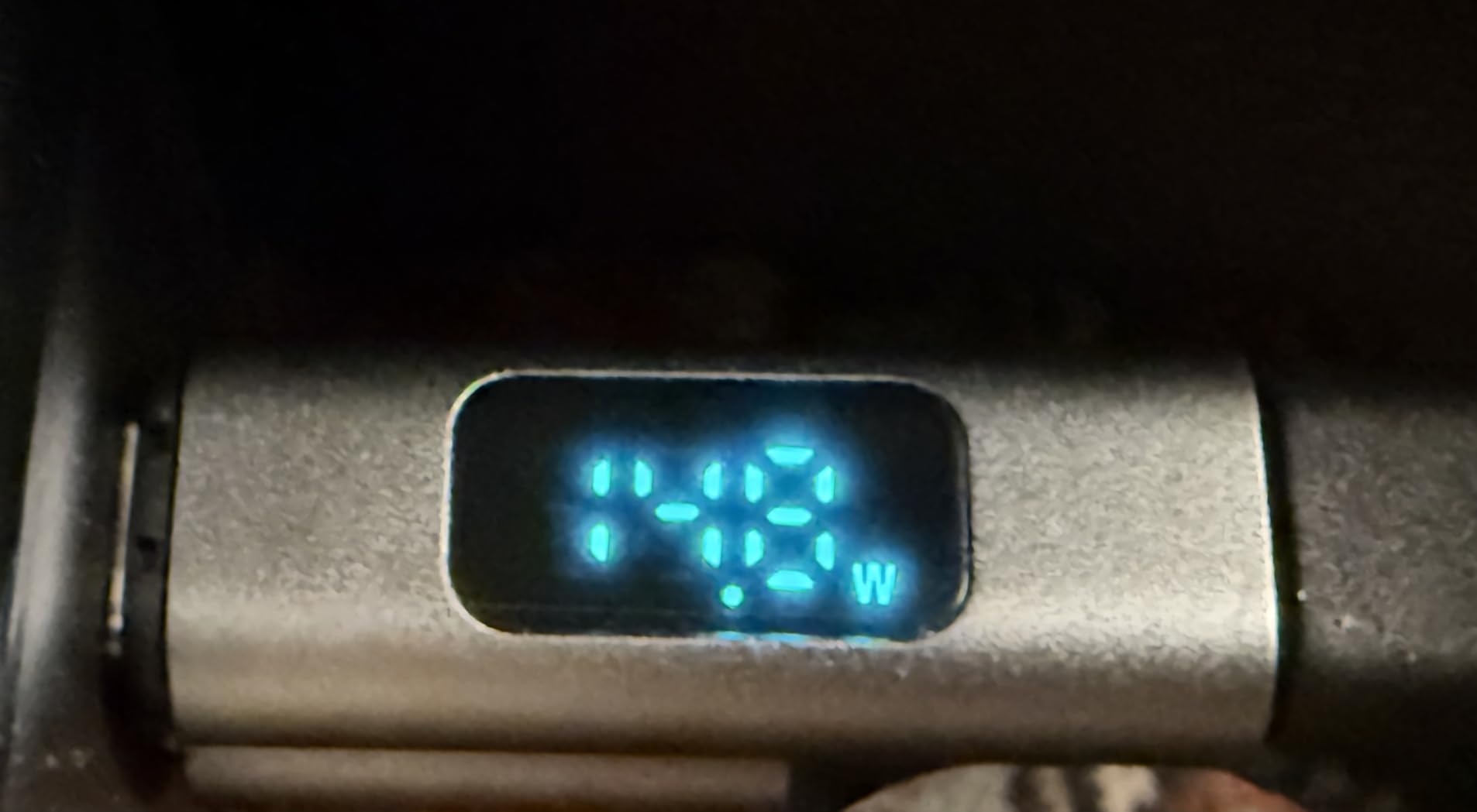 Gutes Ladegerät, aber etwas warm
