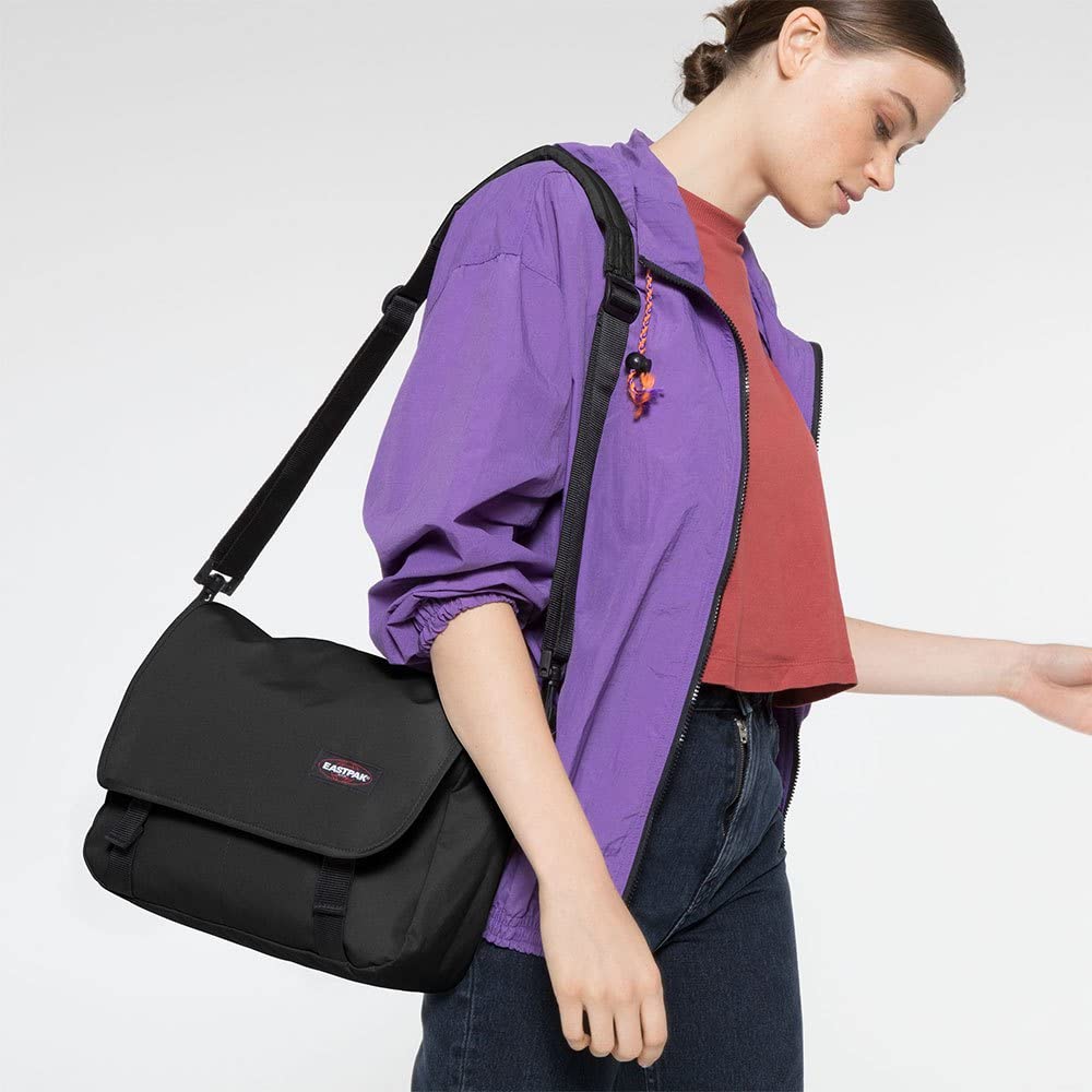 eastpak-jr-umh-ngetasche-11-5-liter-schwarz image 7