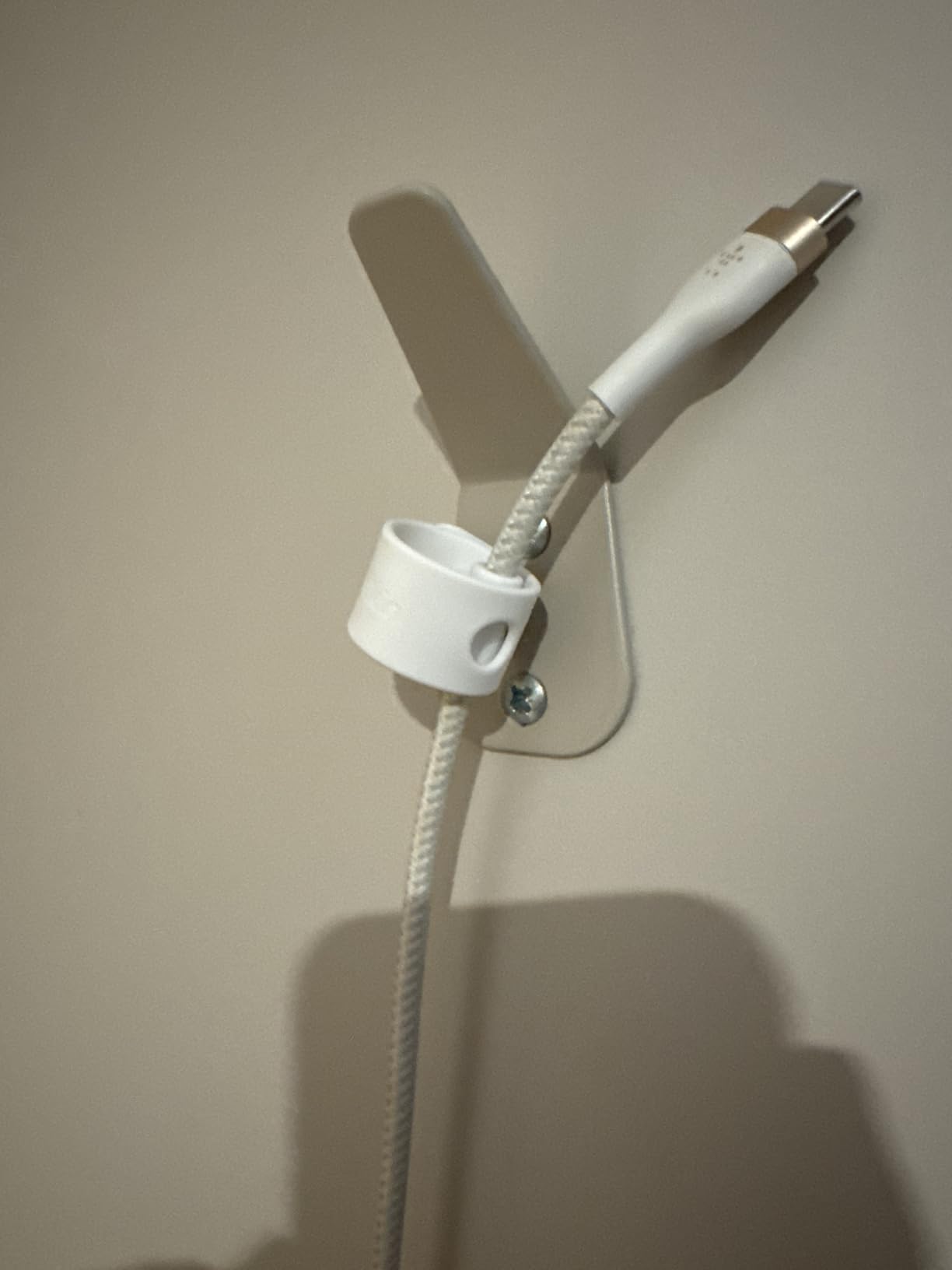 Zwei Kabel für alles
