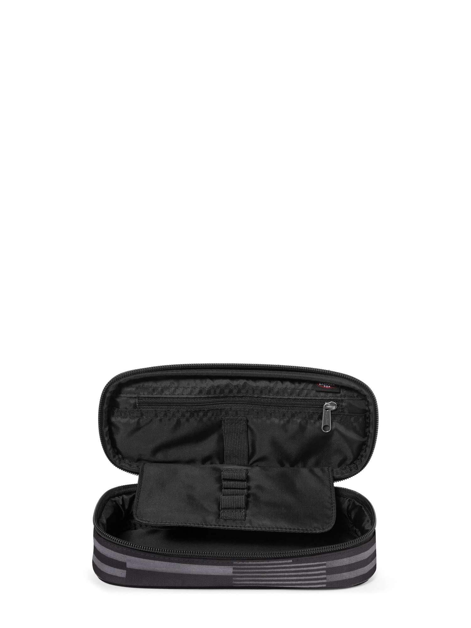 eastpak-oval-single-federm-ppchen-22-cm-startan-black image 2