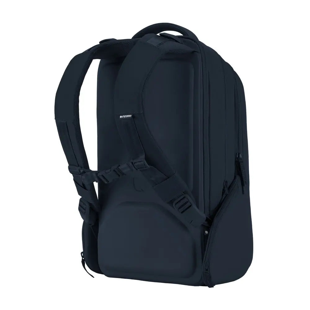 incase-icon-backpack-23l-laptop-rucksack-f-r-16-zoll-notebooks image 7