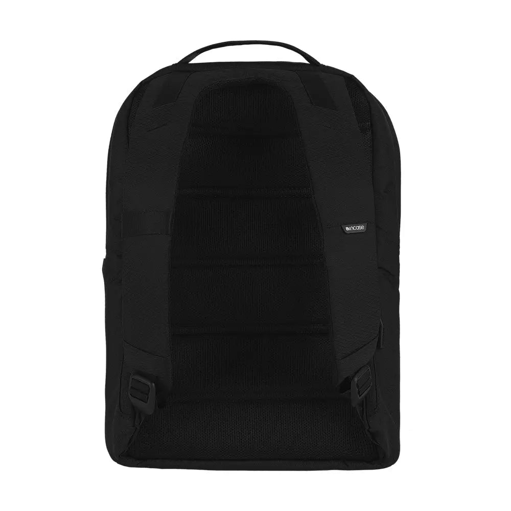 incase-city-backpack-24l image 5