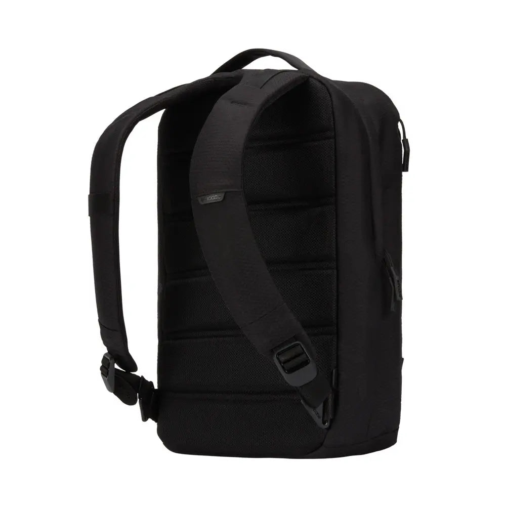 incase-city-compact-backpack-18l-nachhaltiger-city-rucksack-f-r-16-zoll-laptops image 5