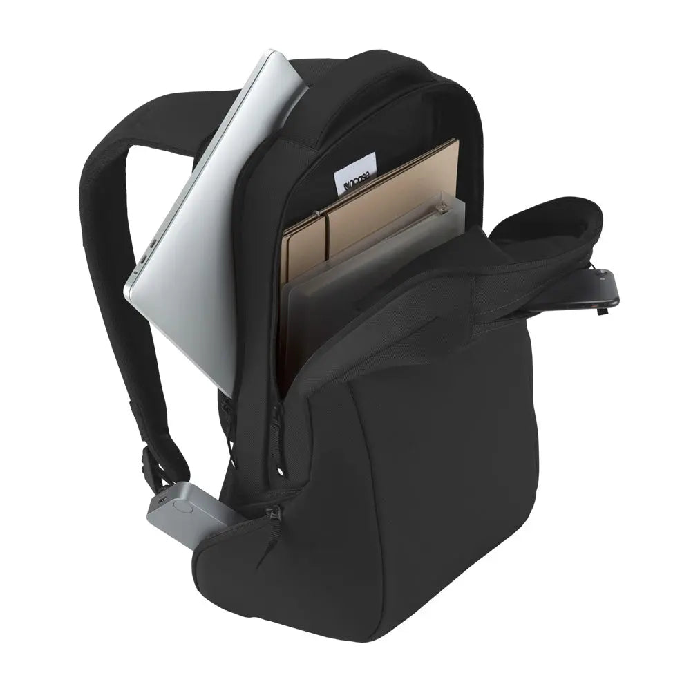 incase-icon-slim-backpack-19l image 3