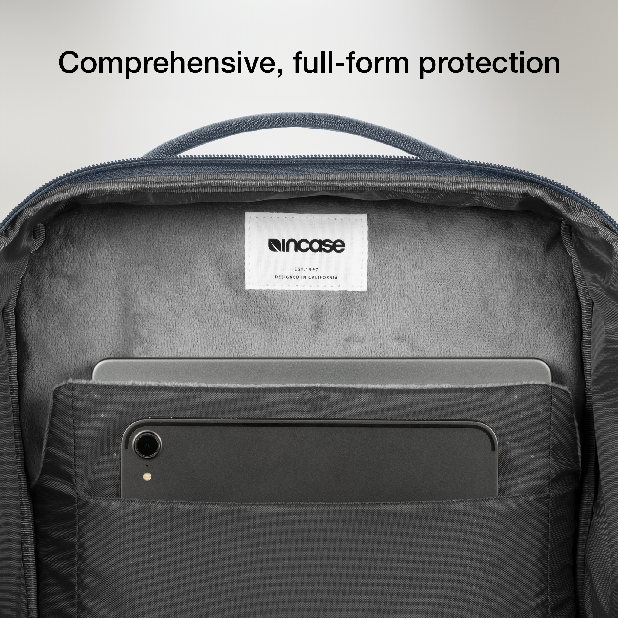 incase-a-r-c-daypack-24l-mit-laptopfach-bis-16-zoll image 8