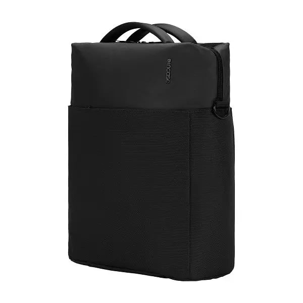 incase-a-r-c-tech-tote-aus-recyceltem-polyester-14l-f-r-laptops-bis-14-zoll image 4