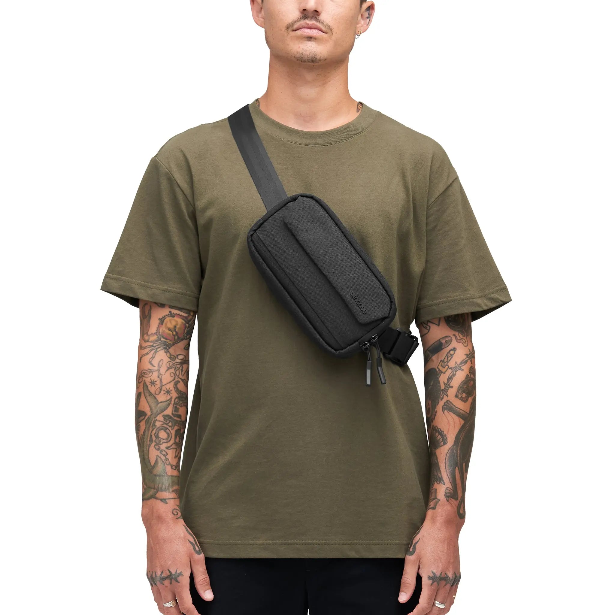 incase-crosstown-sling-mit-woolenex image 2