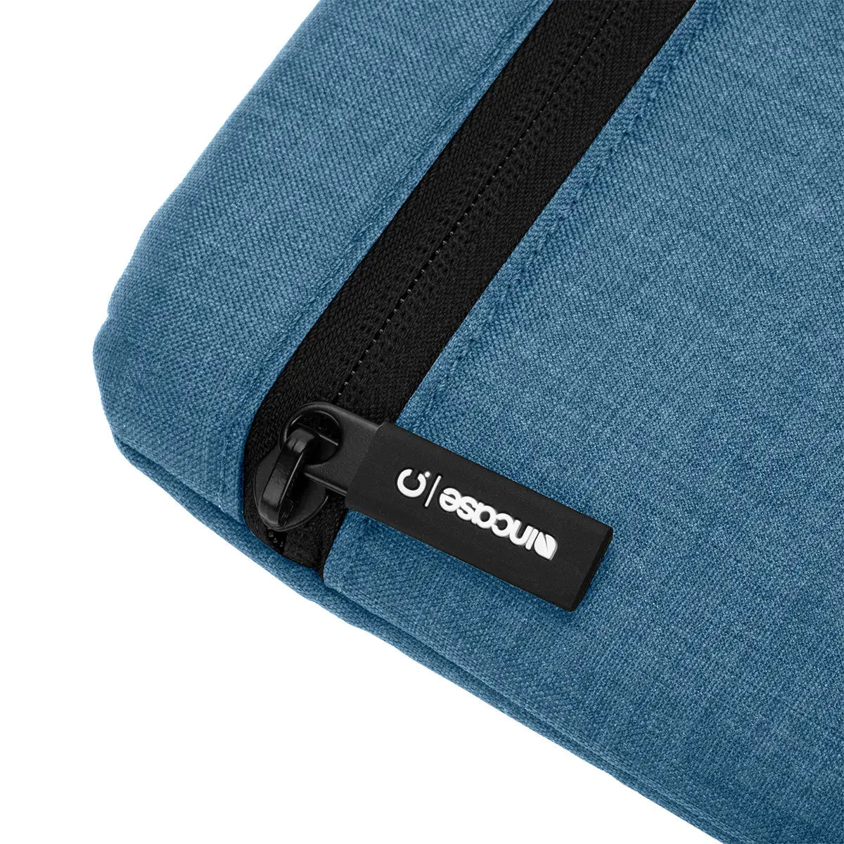 incase-carry-zip-sleeve-f-r-13-zoll-laptop image 6